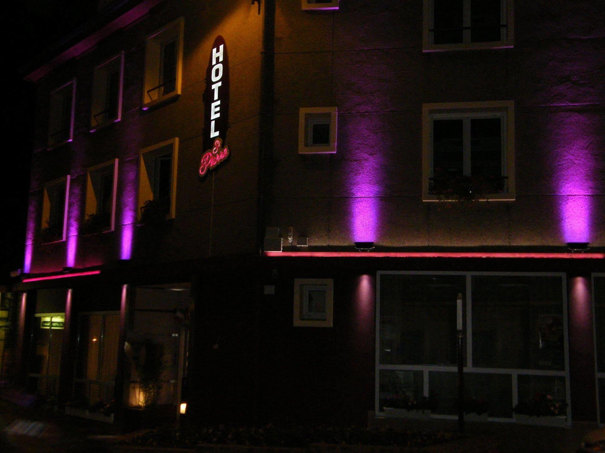 Hotel Saint-Pierre Viré Esterno foto